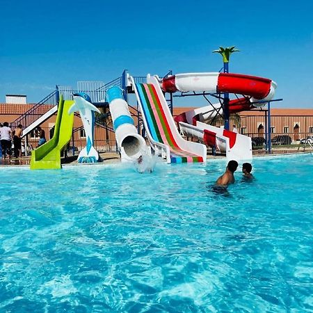 Hotel & Resort Golden Marina 廷布 外观 照片
